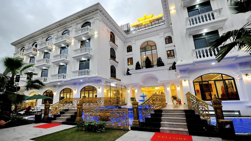 Khách Sạn Nha Trang Có Ăn Sáng - Crown Nguyen Hoang Hotel Nha Trang