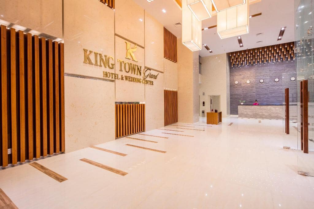 Khách Sạn Nha Trang Có Bãi Biển Riêng - King Town Grand Hotel & Wedding Center Nha Trang