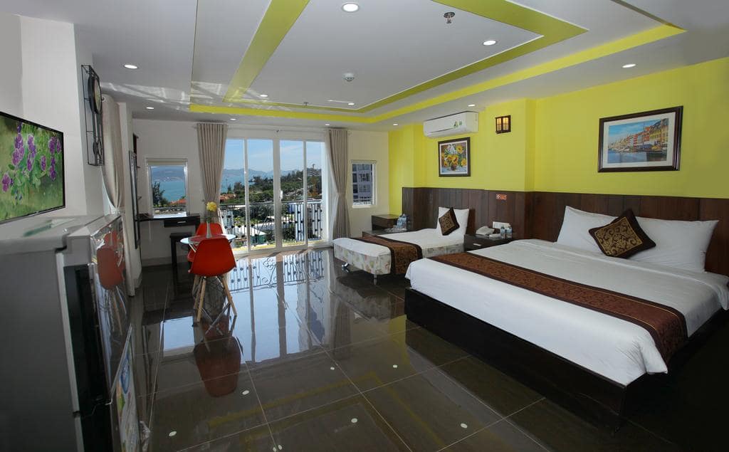 khách sạn 3 sao gần bãi biển nha trang-Melyna Hotel Nha Trang