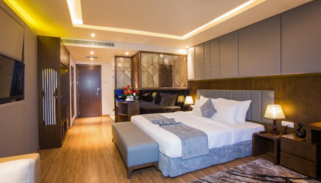 khách sạn nha trang 4 sao gần biển - DTX Hotel Nha Trang
