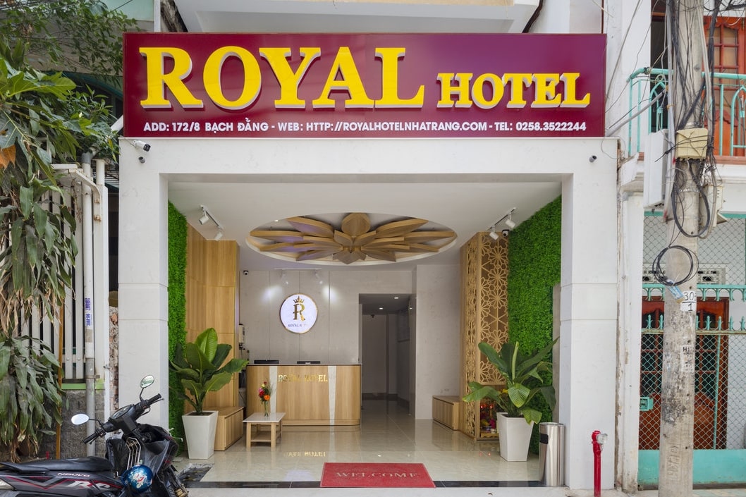 Khách Sạn Nha Trang Mặt Biển - Royal Beach Boton Blue Hotel & Spa Nha Trang