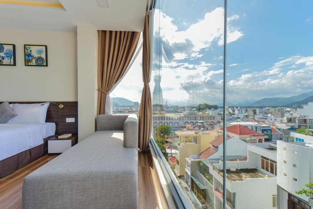 Khách Sạn Gần Bến xe Nha Trang - AHA Yen Vang Hotel & Apartment Nha Trang