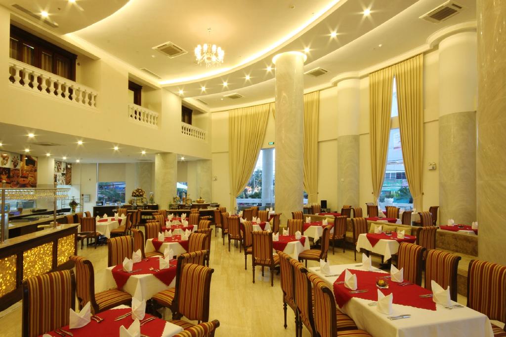 Khách Sạn Nha Trang Hướng Biển -Nha Trang Palace Hotel